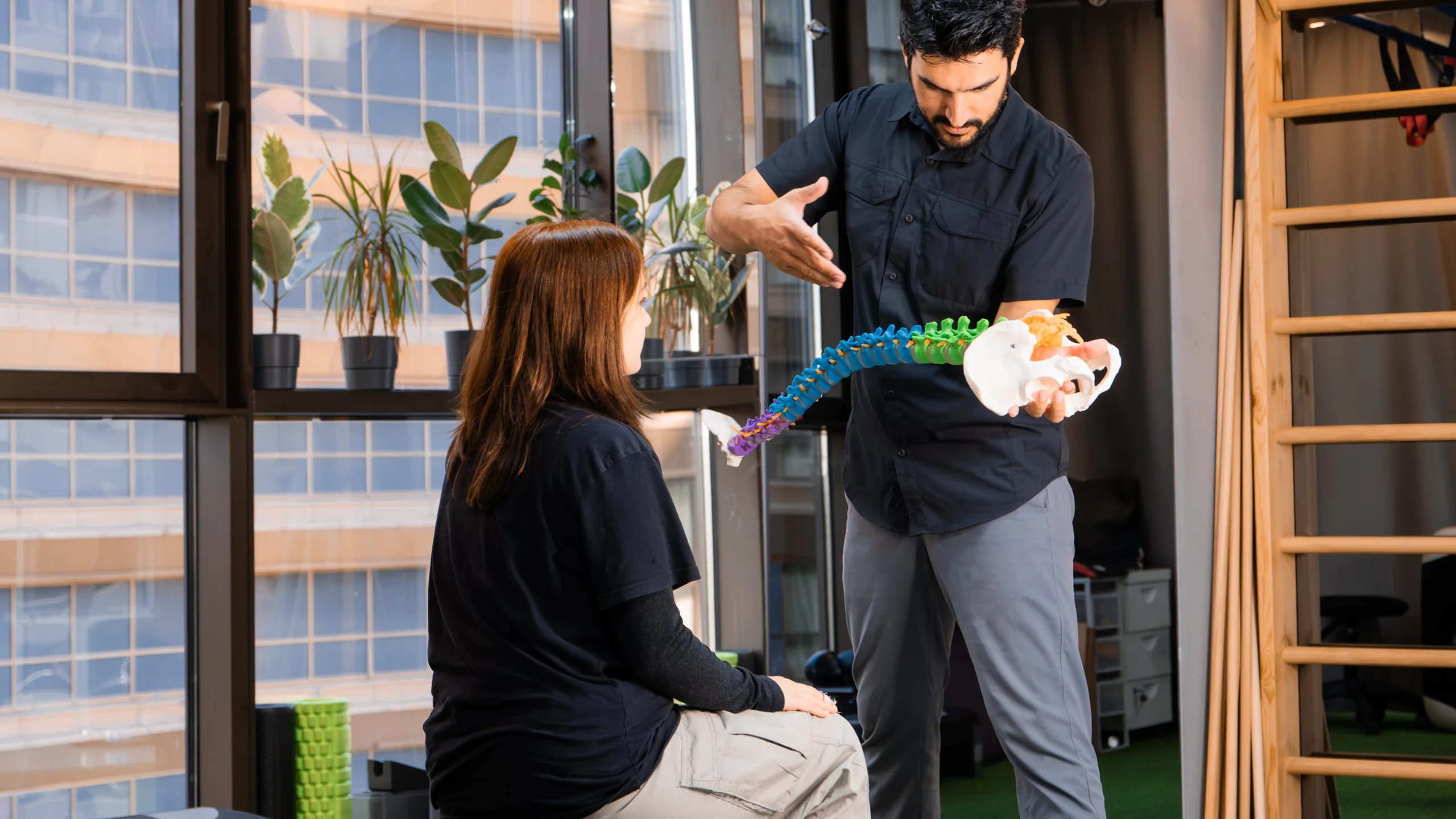 Chiropractic Techniques That Help with Pinched Nerves